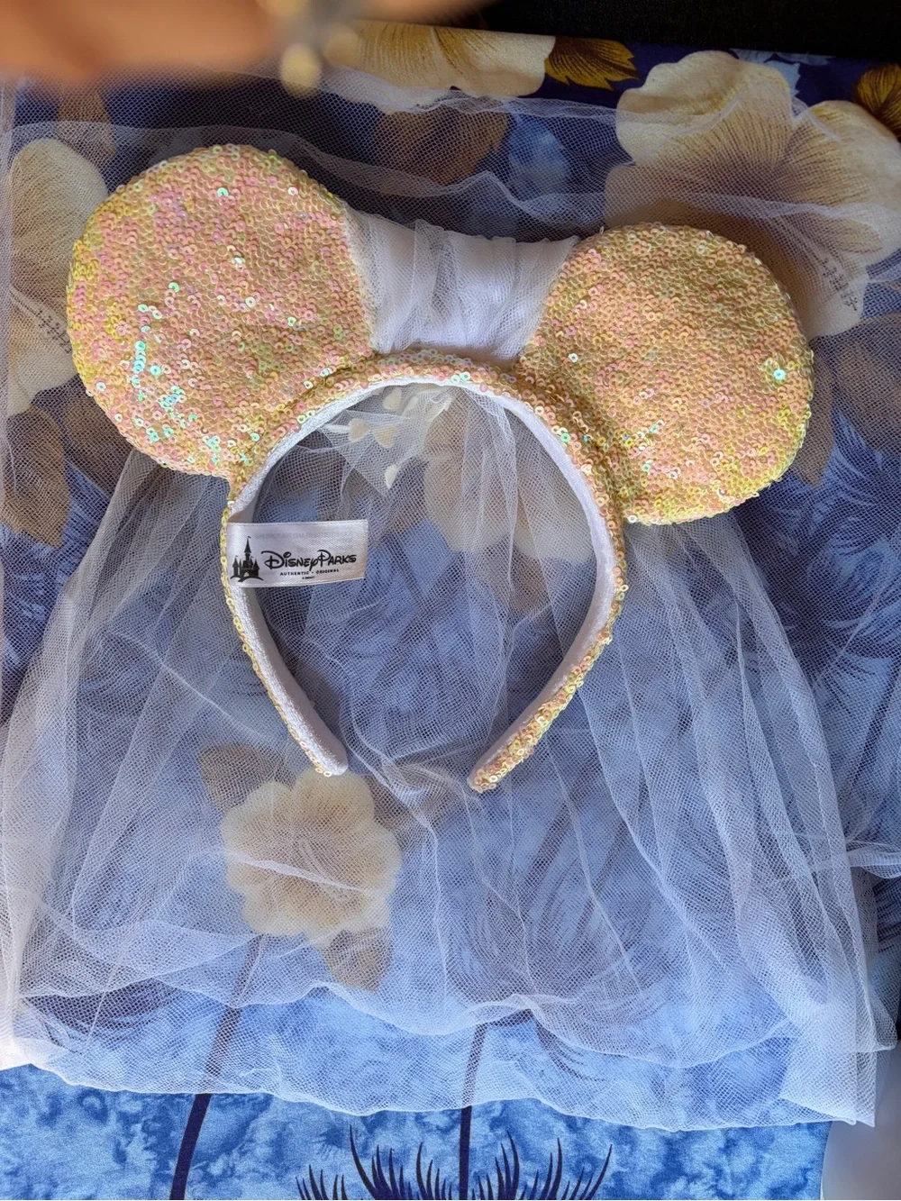 Disney Sequin Minnie Ear Headband with Veil - Pearl Pink and Gold